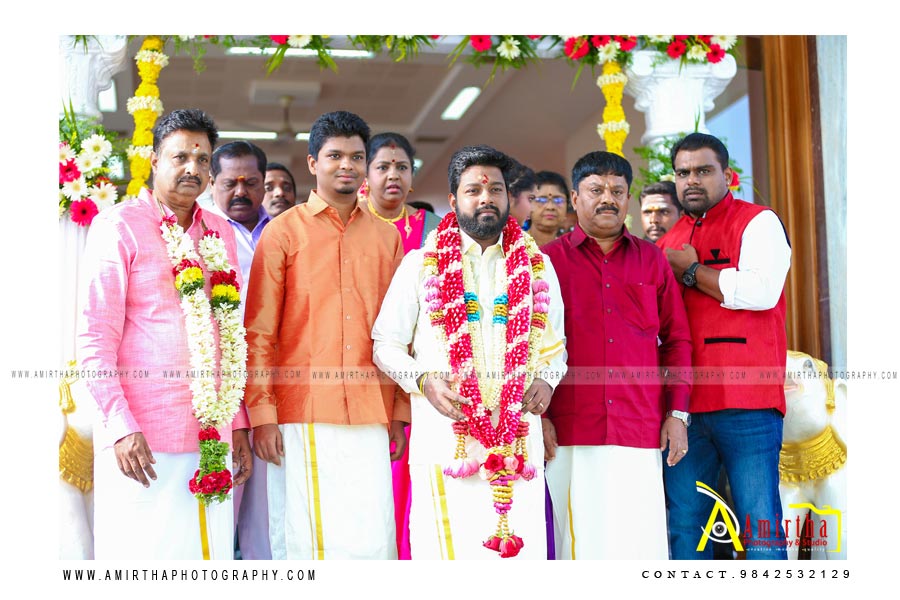 professional Sourashtra candid wedding photography in Dindigul Candid Videographers in Dindigul